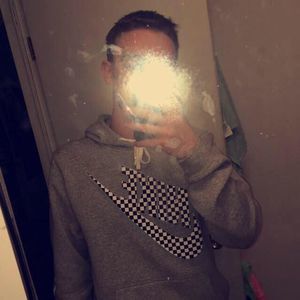 Meet your Posher, Dylan